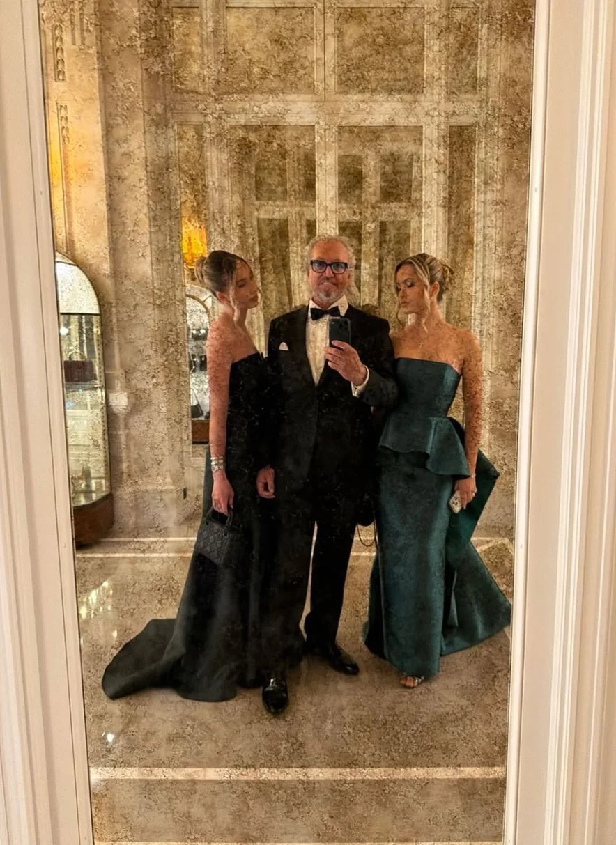 Shania Geiss, Robert Geiss, Davina Geiss Die Damen in Maßkleidern designt und gefertigt von Silke Scholz Bal de Noel 2025 Monaco