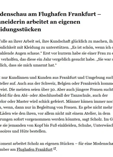 Schneiderin beim Arbeiten an eigener Kleidung am Flughafen Frankfurt