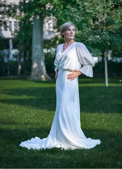 woman in long white dress